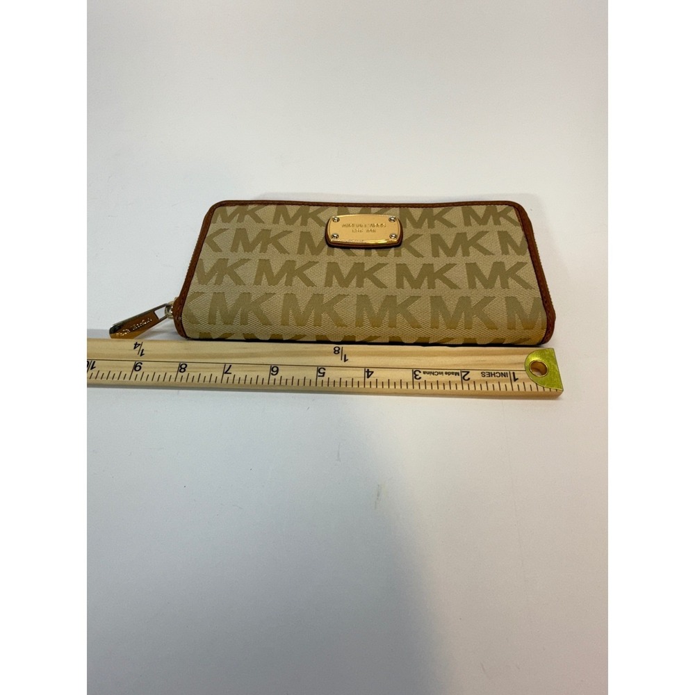 Michael Kors MK Signature Zip Around Continental Wallet Tan Beige Gold Tone Logo - Picture 5 of 11